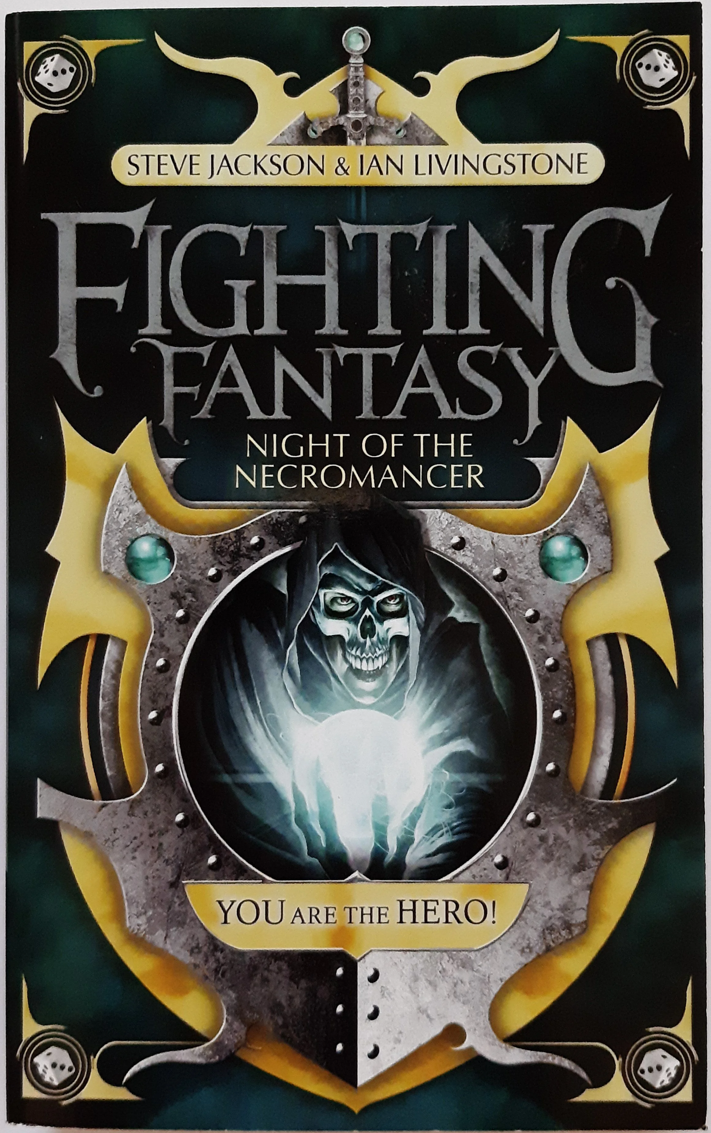 fighting fantasy — Fantastic Fights — Haunted Phonograph
